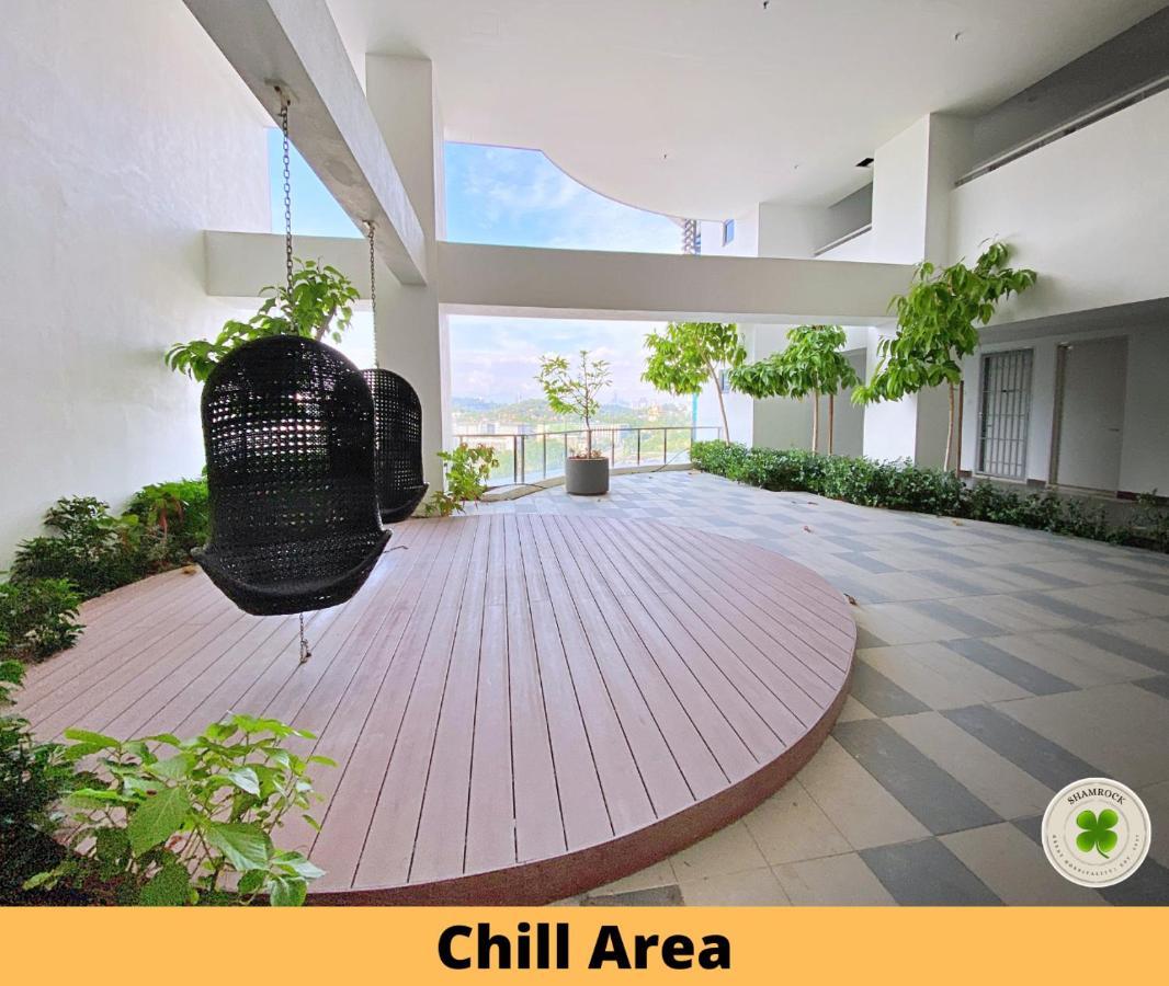 Aparthotel Pacific Tower Petaling Jaya By Shamrock Exterior foto